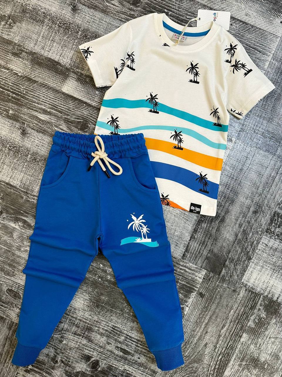 Ensemble 2 pièces pantalon jogging et t-shirt imprimé cocotier pour enfant de 3 à 10 ans. - Karasmoode